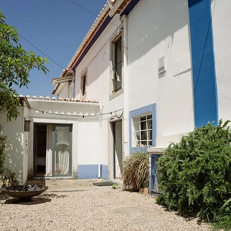 Private 2 Near Quarto em Acomodações Particulares Adraga